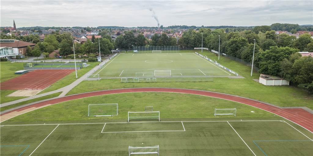 Von Olfen über Schalke 04 nach Katar, in die Karibik und wieder zurück - der Weg eines Musterprofis Ein ehemaliger Jugendspieler von SuS Olfen hat in dieser Spielzeit den Durchbruch in einer Profiliga geschafft.