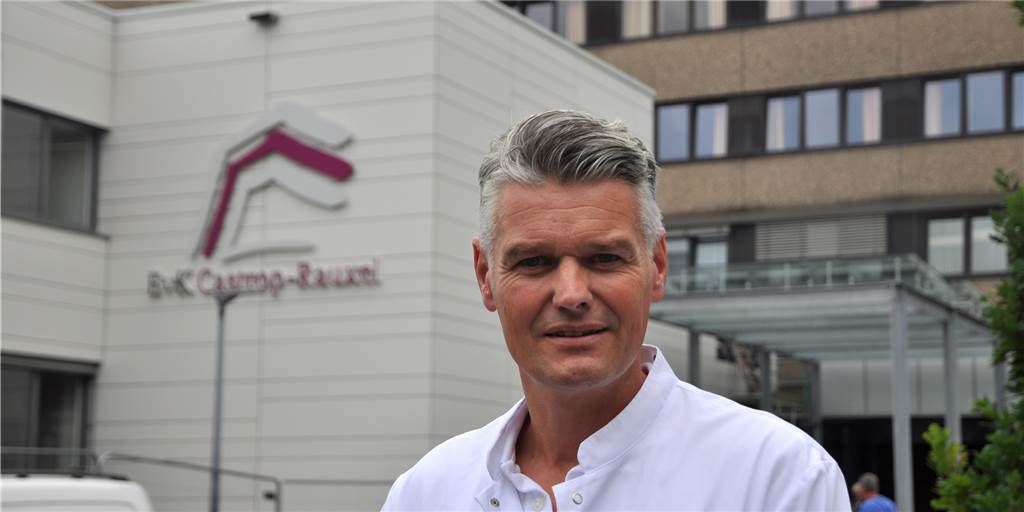 Der Herr der roten Masken: Dieser Chefarzt startete die Corona-Kampagne Christian Kühne ist seit Juli 2017 der neue Chefarzt der Klinik für Viszeralchirurgie am Evangelischen Krankenhaus Castrop-Rauxel.