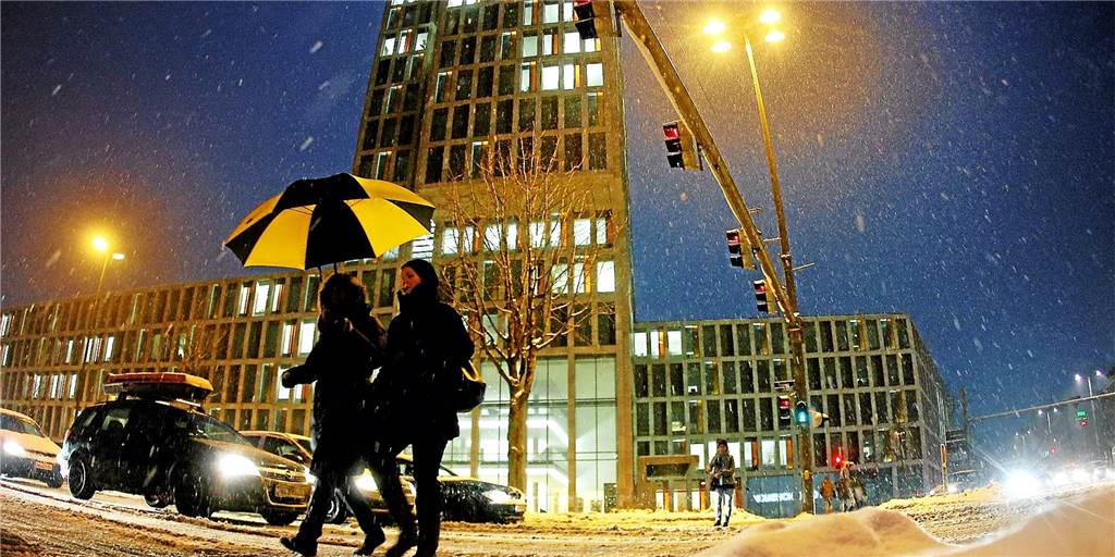 Vor zehn Jahren: Dortmund erlebt den Schnee-Lockdown Dortmund vor zehn Jahren: 2010 lag zum bisher letzten Mal zum Jahreswechsel Schnee in Dortmund.