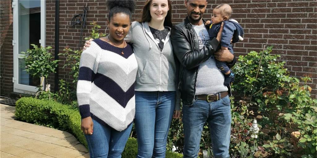 Wie Corona das ehrenamtliche Engagement junger Halterner verändert hat Tsigereda, Lena und Akubiy haben sich über das Patenprojekt des Asylkreises kennengelernt.