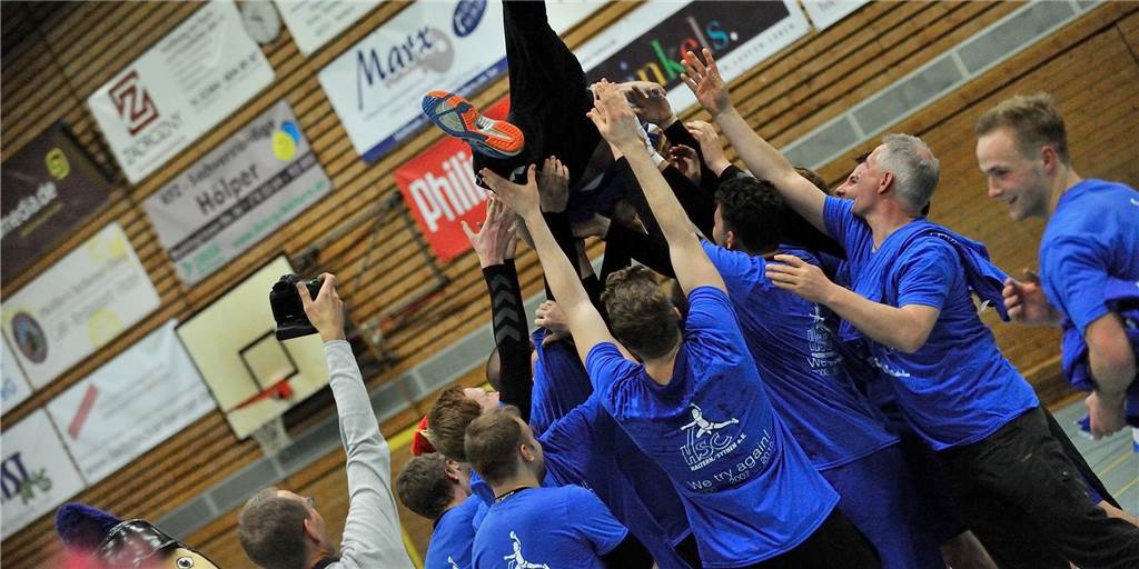 Früh in Sicherheit: HSC-Teams haben mit dem Abstiegskampf nichts zu tun 2019 jubelten die Herren des HSC über den Aufstieg in die Oberliga.