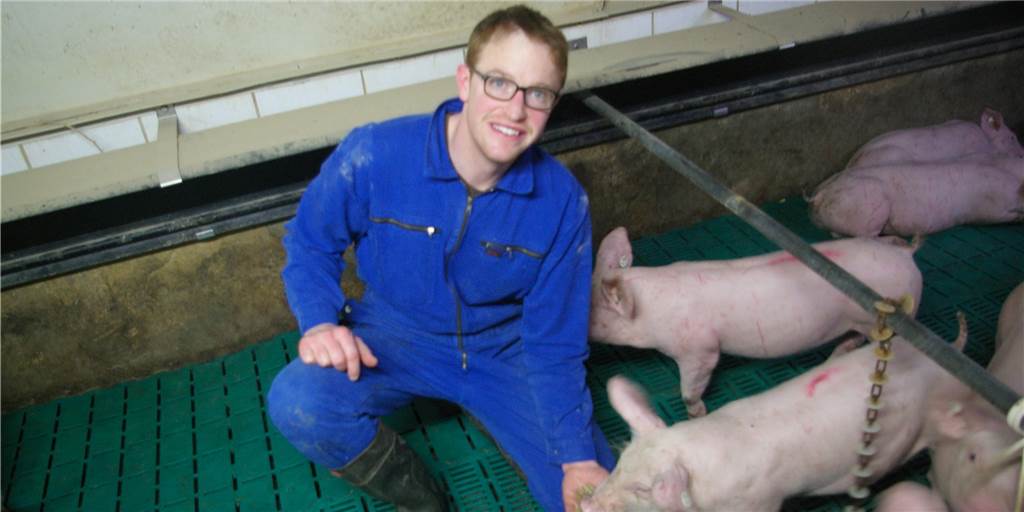 2021 steht für Herberner Landwirt Großerichter im Zeichen des Tierwohls Auf dem Hof von Schweinezüchter Tobias Großerichter wird es 2021 einige Veränderungen im Sinne des Tierwohls geben.