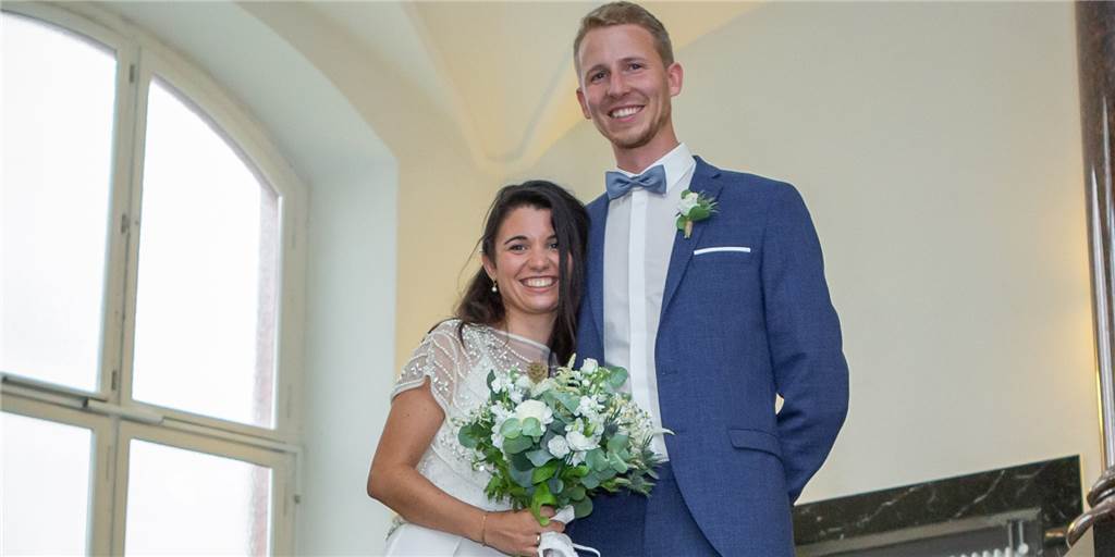 Hochzeit trotz Corona-Jahr - wenn alle Pläne umsonst waren Sarah Rojano Marin (29) und ihr Mann Dominik (29) haben mitten in der Pandemie standesamtlich geheiratet.