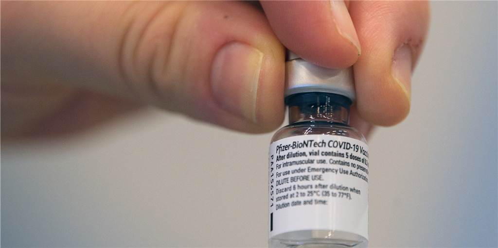 Der Impfstoff von Biontech und Pfizer wurde am 21. Dezember 2020 in der Europäischen Union zugelassen.