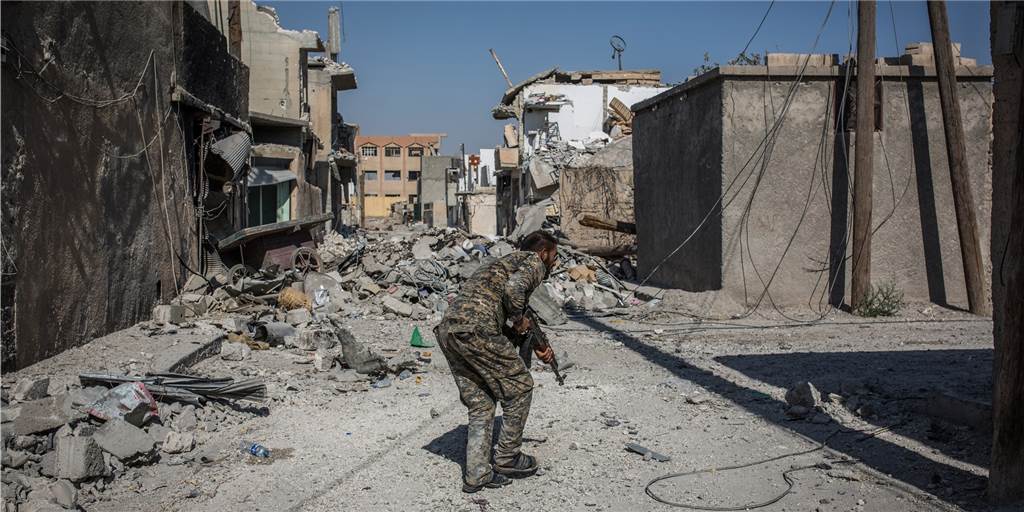 Terror-Verdacht: Dortmunder soll IS-Hauptstadt in Syrien mit verwaltet haben Dieses Bild entstand im Jahr 2017 in der syrischen Stadt Rakka.