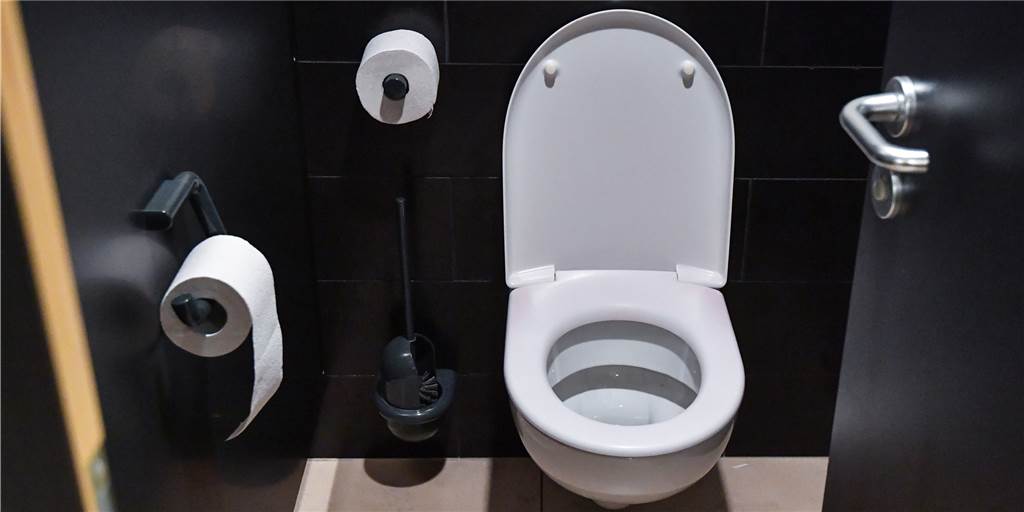 Toiletten-Ärger: Selmer wird in der Corona-Pandemie von Bäckerei abgewiesen Toiletten-Ärger: Selmer wird in der Corona-Pandemie von Bäckerei abgewiesen