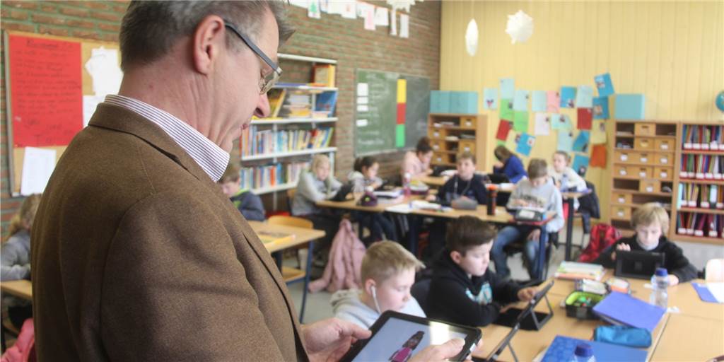 Trotz Lockdown: An der Gesamtschule Nordkirchen gilt der Stundenplan Trotz Lockdown: An der Gesamtschule Nordkirchen gilt der Stundenplan