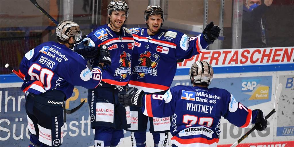 Achterbahnfahrt der Gefühle für die Iserlohn Roosters vor 408 Pappkameraden Achterbahnfahrt der Gefühle für die Iserlohn Roosters vor 408 Pappkameraden