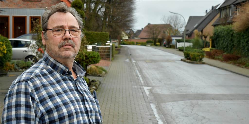 Baustelle am Pädagogenweg: Anwohner ärgern sich über fehlende Kommunikation Leonhard Hofmann ärgert sich über die nicht vorhandene Kommunikation.