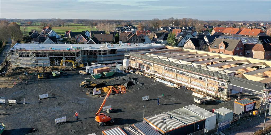 Aldi und Rewe an Kreisstraße in Selm öffnen möglicherweise früher als geplant Die neu entstehenden Häuser an der Kreisstraße wachsen und wachsen: Hier entstehen ein Aldi und ein Rewe.