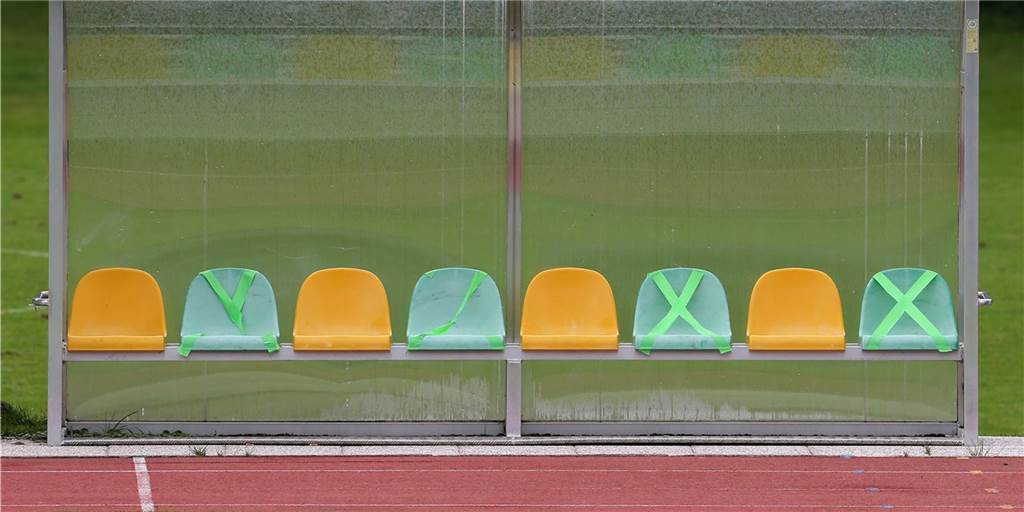 Beide Trainer bleiben: Ecker und Kownatka haben Lavesum ihre Zusage gegeben Ein Halterner Verein hat jetzt Gewissheit, wer in der kommenden Saison auf der Trainerbank sitzt: Beide Trainer bleiben dem Kreisligisten erhalten.