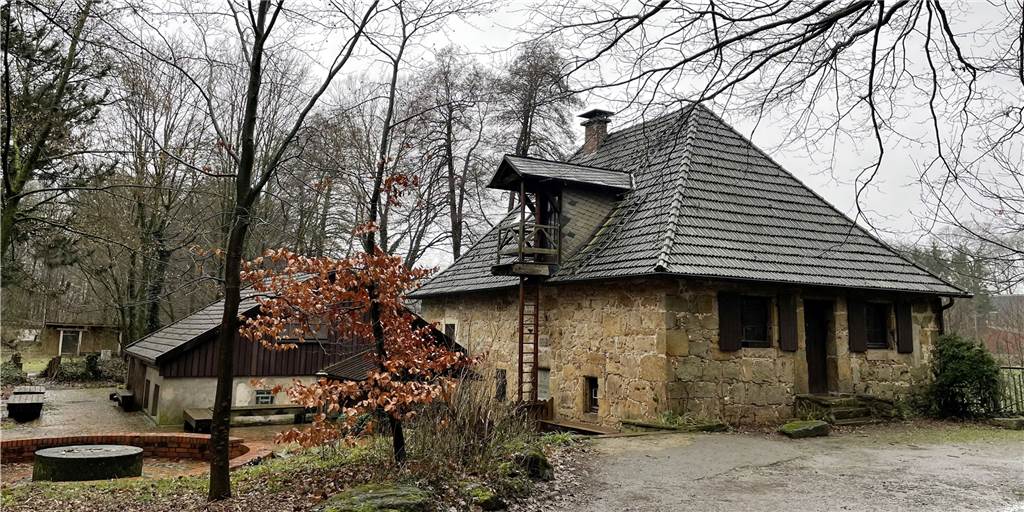 Der Graf sucht für eine bezaubernde Schönheit in Lembeck Liebhaber Die Midlicher Mühle: Sie könnte an die 500 Jahre alt sein - genau lässt sich das Ursprungsbaujahr nicht zurückdatieren.