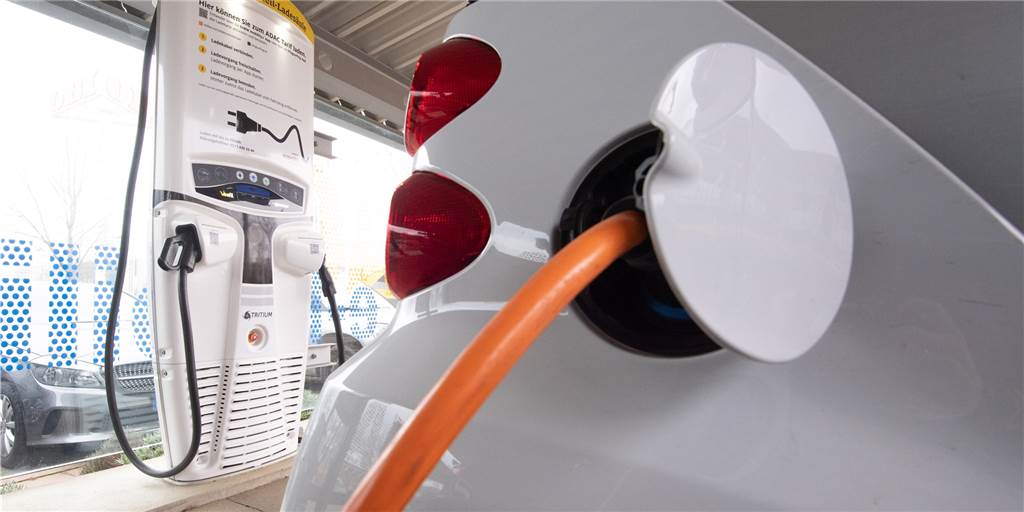 Zahl der Elektro-Autos hat sich in Legden 2020 mehr als verdoppelt Zahl der Elektro-Autos hat sich in Legden 2020 mehr als verdoppelt