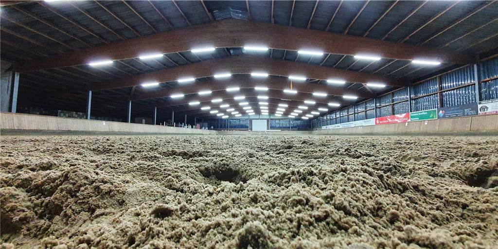 45.000 Euro Fördergelder: RV Heek-Nienborg investiert in die Zukunft In einer der beiden Reithallen soll jetzt ein ganz besonderes Projekt für die Jugend realisiert werden.