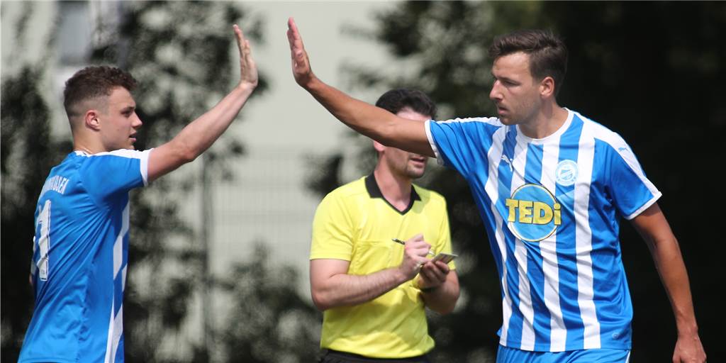 FC Brünninghausen verpflichtet einen Top-Spieler, den man eigentlich nicht ansprechen darf FC Brünninghausen verpflichtet einen Top-Spieler, den man eigentlich nicht ansprechen darf
