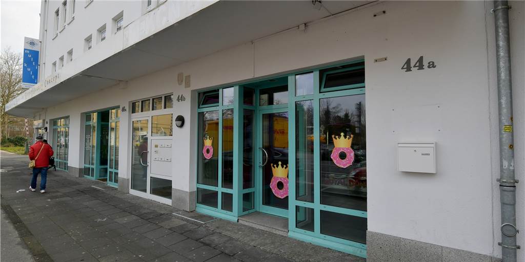 Trotz Corona: In Lünen öffnet ein neuer Laden mit runden Backwaren In den Räumen an der Münsterstraße wird ein Donut-Laden eröffnen.