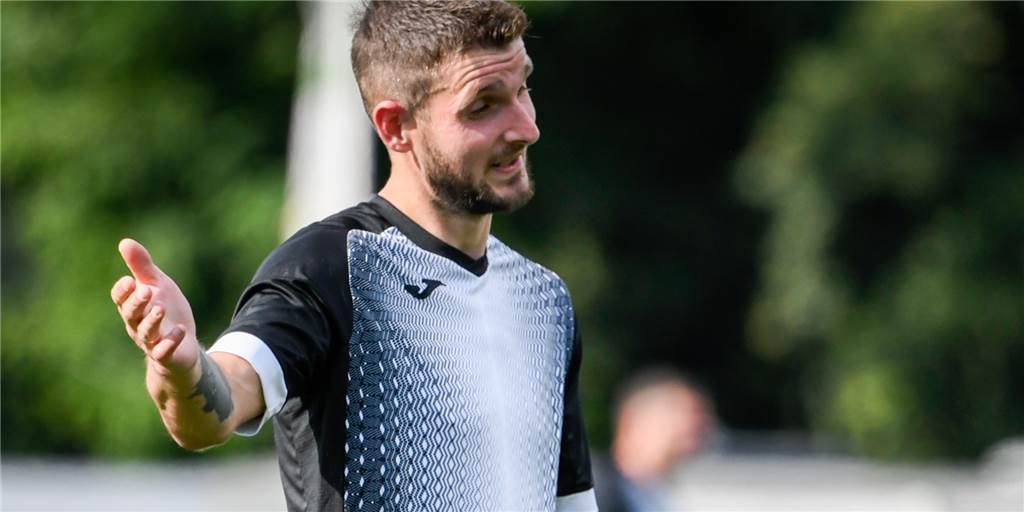 Tim Gehrmann verlässt den VfB Lünen - mit einer großen Besonderheit Tim Gehrmann verlässt den VfB Lünen - mit einer großen Besonderheit