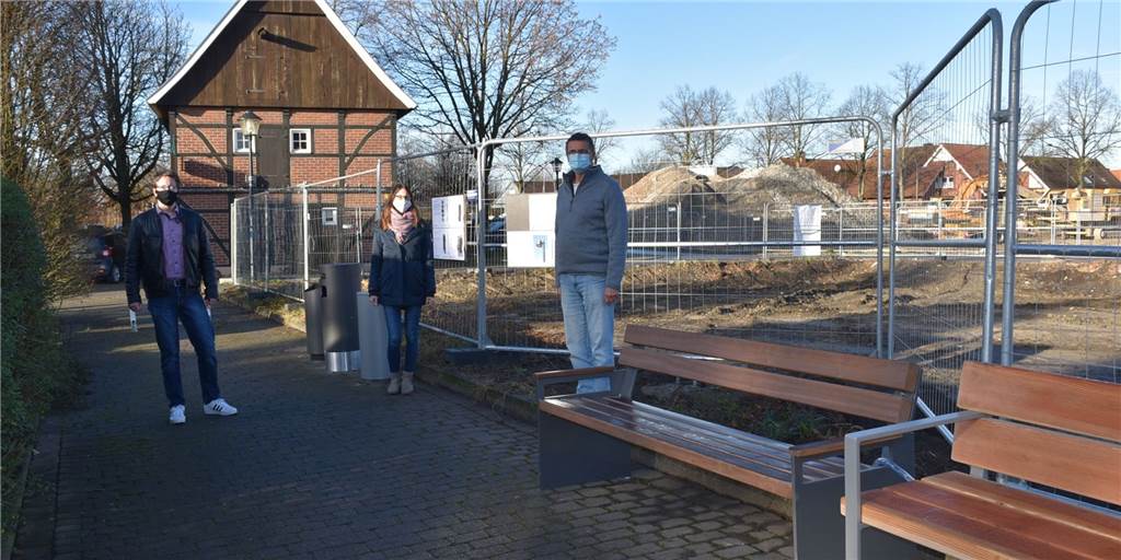 4 Mio. Umsatzvolumen: Gutachten zu Hit- und Aldi-Bau liegen vor Der Platz für den Hit-Vollsortimenter ist vorbereitet, die alten Gebäude sind abgerissen.