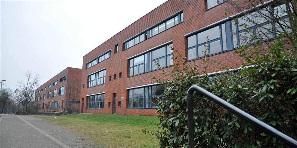 Die Schulanmeldungen für die weiterführenden Schulen in Castrop-Rauxel starten. An der Willy-Brandt-Gesamtschule können Eltern ihre Kinder ab dem 1. Februar für eine fünfte Klasse anmelden.