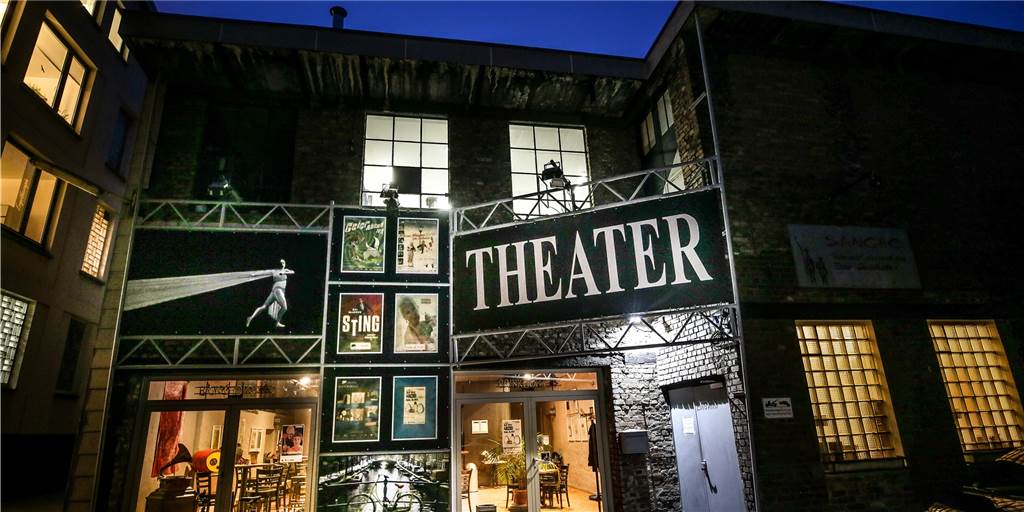Fletch Bizzel: Neues Führungsduo hat mit dem Dortmunder Theater viel vor Das Hinterhof-Theater Fletch Bizzel an der Humboldstraße steht vor einem Neustart.
