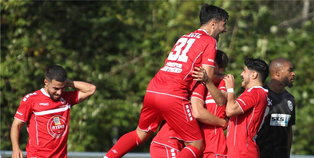 Wie die U9 des BVB dafür sorgte, dass Türkspor Dortmund ein neues Trainergespann hat Wie die U9 des BVB dafür sorgte, dass Türkspor Dortmund ein neues Trainergespann hat