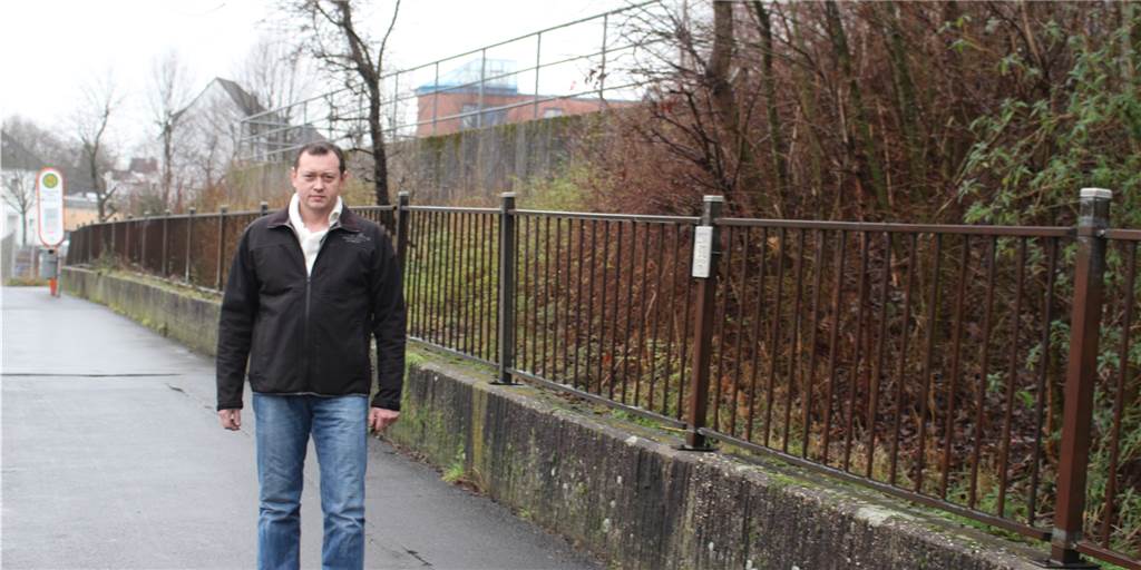 Brücke am Bärenbruch: Mann aus Marten legt Widerspruch gegen Pläne ein Nikolaj Reiswich am Düker Bärenbruch. Er wünscht sich, dass die Pläne für die Brücke, die den Düker ersetzen sollen, überarbeitet werden.