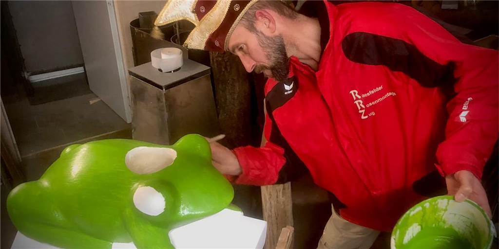 Raesfelder Rosenmontagszug lässt sich von Corona nicht unterkriegen Raesfelder Rosenmontagszug lässt sich von Corona nicht unterkriegen