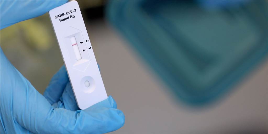 Apotheker dürfen bald Corona-Schnelltests an Privatpersonen verkaufen Apotheker dürfen bald Corona-Schnelltests an Privatpersonen verkaufen