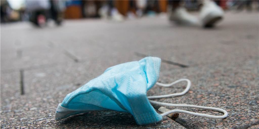 Wirrwarr um Masken für Bedürftige: Erst für Geld, jetzt kostenlos Wirrwarr um Masken für Bedürftige: Erst für Geld, jetzt kostenlos