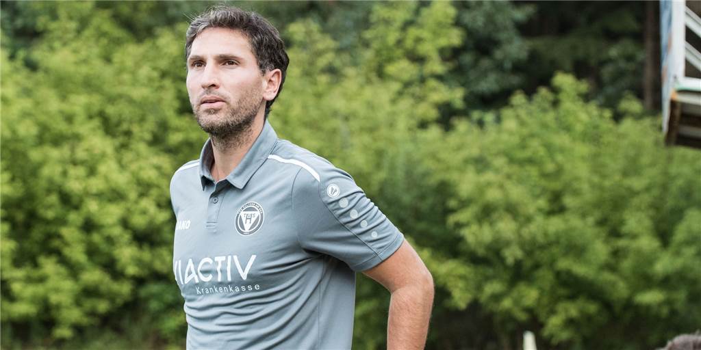 Guter Start als Landesliga-Neuling: Bleibt Sebastian Amendt beim TuS Haltern? Sebastian Amendt kehrte im vergangenen Jahr nach Deutschland zurück und trainiert seit dem Sommer das Team B des TuS Haltern am See.