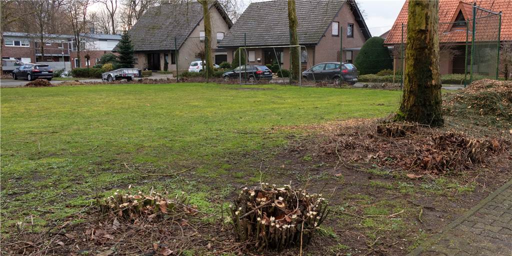 Wohnpark statt Bolzplatz: Anwohner sollen einbezogen werden Auf diesem Bolzplatz ist der Wohnpark geplant.