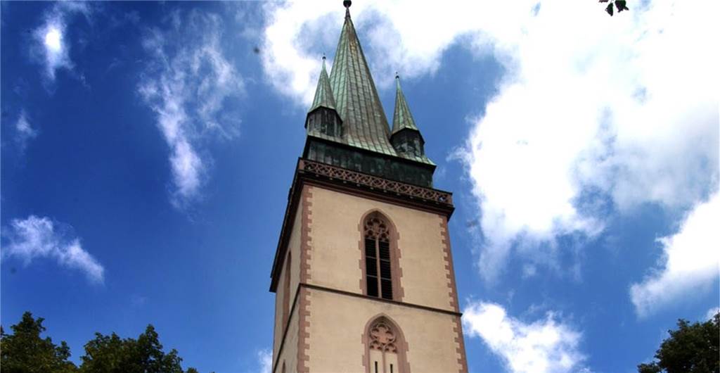 Lüner Pfarrer: Kirchenaustritte meistens aus finanziellen Gründen Auch die katholischen Gemeinden in Lünen stehen vor Herausforderungen.