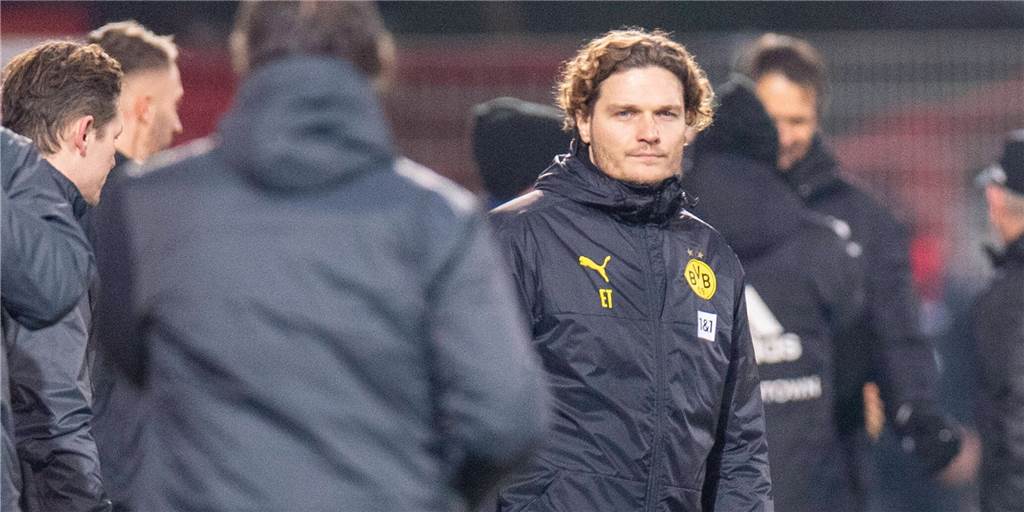 BVB-Bosse stützen den Trainer: Edin Terzic hält Brandrede in Brackel