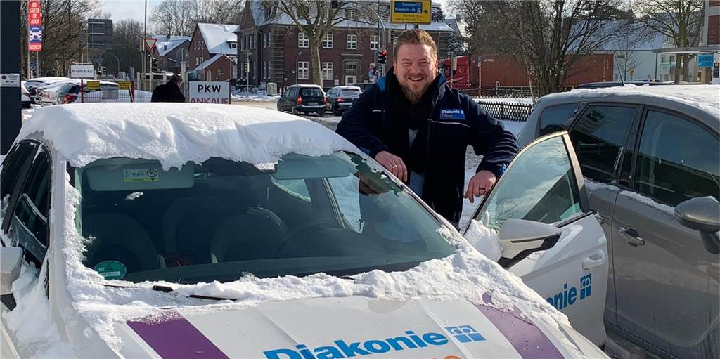 Martin Strehlau und seine Kollegen in der ambulanten Pflege sind trotz Schnee in Dortmund unterwegs.