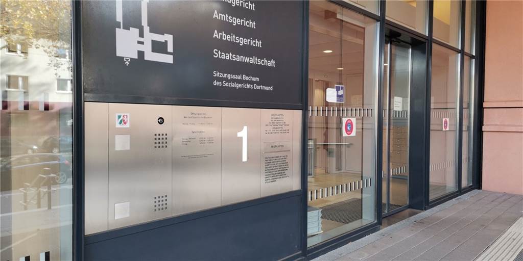 „Schwarzlohn-Prozess“ startet von vorne: Lüner Ehepaar angeklagt „Schwarzlohn-Prozess“ startet von vorne: Lüner Ehepaar angeklagt