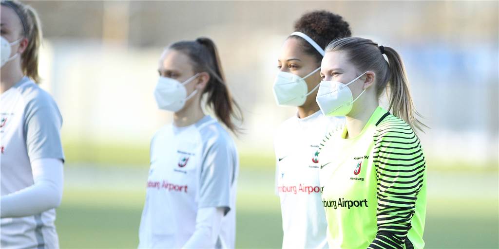 Mit Masken zurück auf den Fußballplatz - Sportwissenschaftler hat einen Plan Mit Masken zurück auf den Fußballplatz - Sportwissenschaftler hat einen Plan