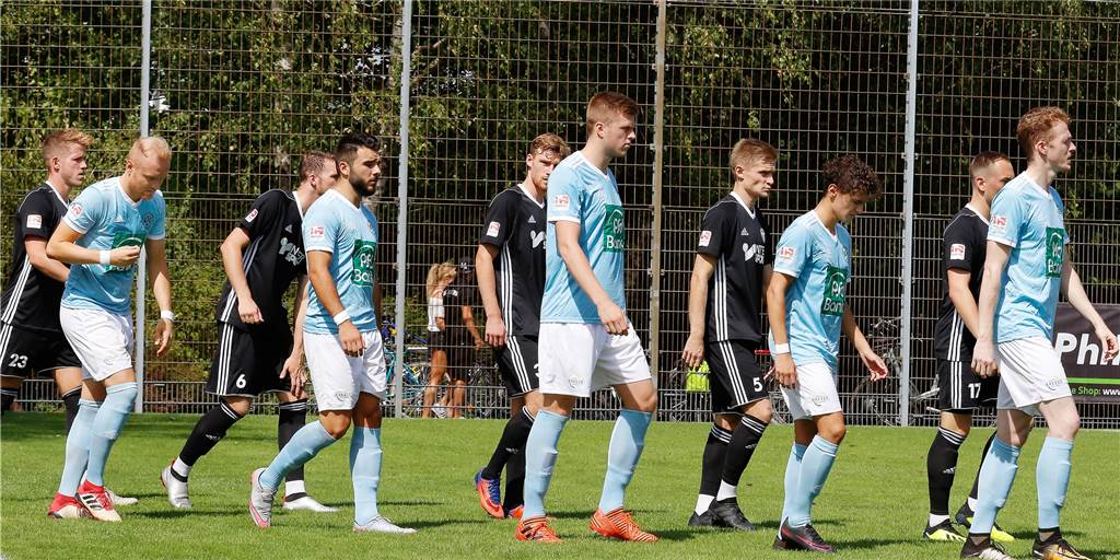 Oberliga-Konferenz: Ein Vereinsvertreter haut wütend nach zehn Minuten ab Oberliga-Konferenz: Ein Vereinsvertreter haut wütend nach zehn Minuten ab