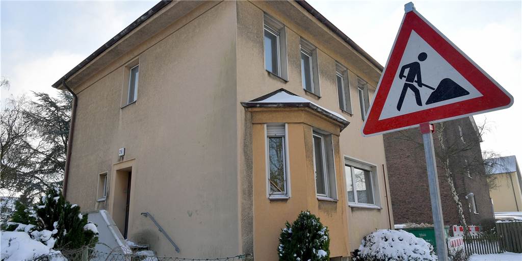 Atelierhaus Lünen muss umziehen: Alte Stadtvilla wechselt den Besitzer Das Atelierhaus muss sein gewohntes Domizil verlassen und umziehen. Die neue Adresse (Foto) liegt nicht weit entfernt.
