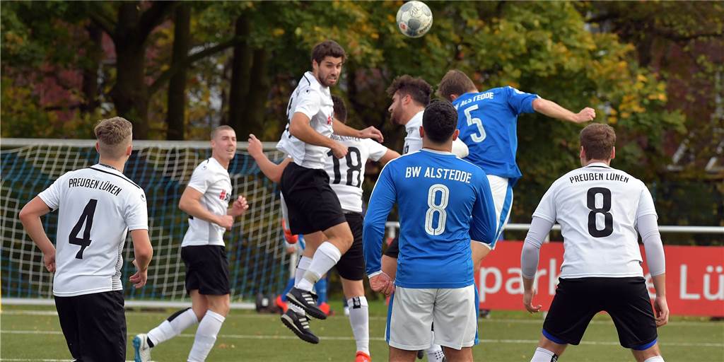Trainersuche stockt: A-Ligist droht das Aus - „Es wird schwer, eine Mannschaft zu stellen“ Der SV Preußen Lünen bangt um die Zukunft seiner ersten Mannschaft.
