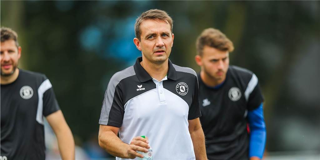 Daniel Dukic packt aus: Er übt scharfe Kritik am Amateurfußball und wollte sogar ganz aufhören Daniel Dukic packt aus: Er übt scharfe Kritik am Amateurfußball und wollte sogar ganz aufhören