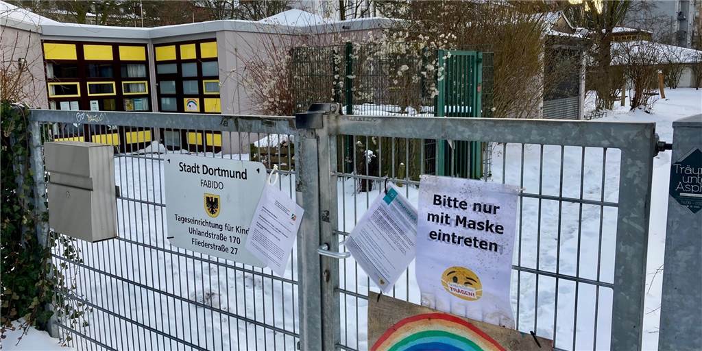 In dieser Kita an der Uhlandstraße in der Nordstadt wurde eine Erzieherin positiv auf die Corona-Mutation B117 getestet.
