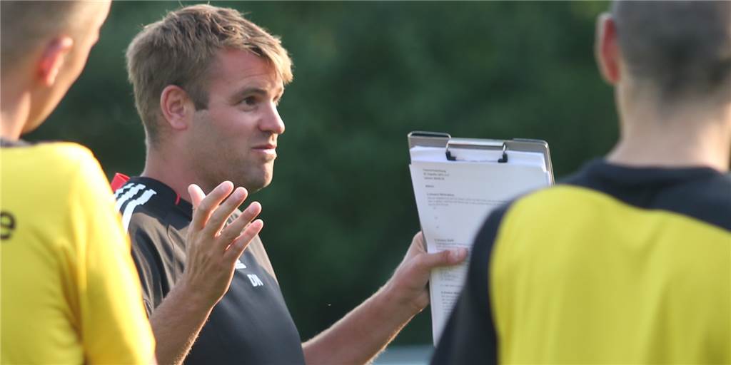 Nach Rücktritt als Trainer: Daniel Knapp hat schon eine neue sportliche Aufgabe Nach Rücktritt als Trainer: Daniel Knapp hat schon eine neue sportliche Aufgabe
