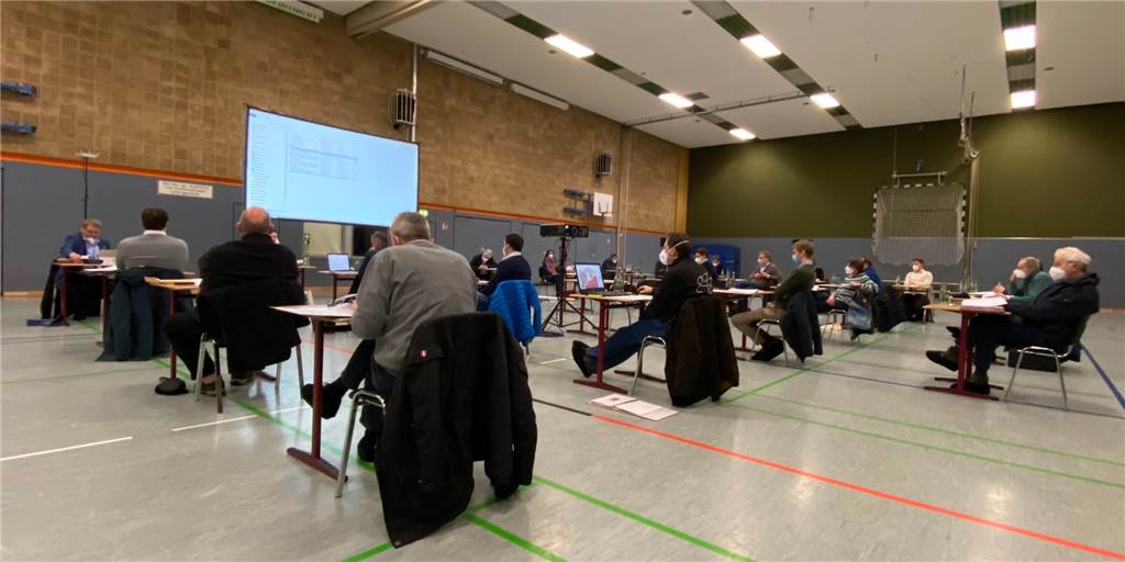 Gemeinde ebnet Weg für neue Gewerbeflächen in Ascheberg Der Bau- und Planungsausschuss der Gemeinde Ascheberg ist am 16. Februar 2021 coronakonform in der Sporthalle der Profilschule in Ascheberg zusammengekommen.
