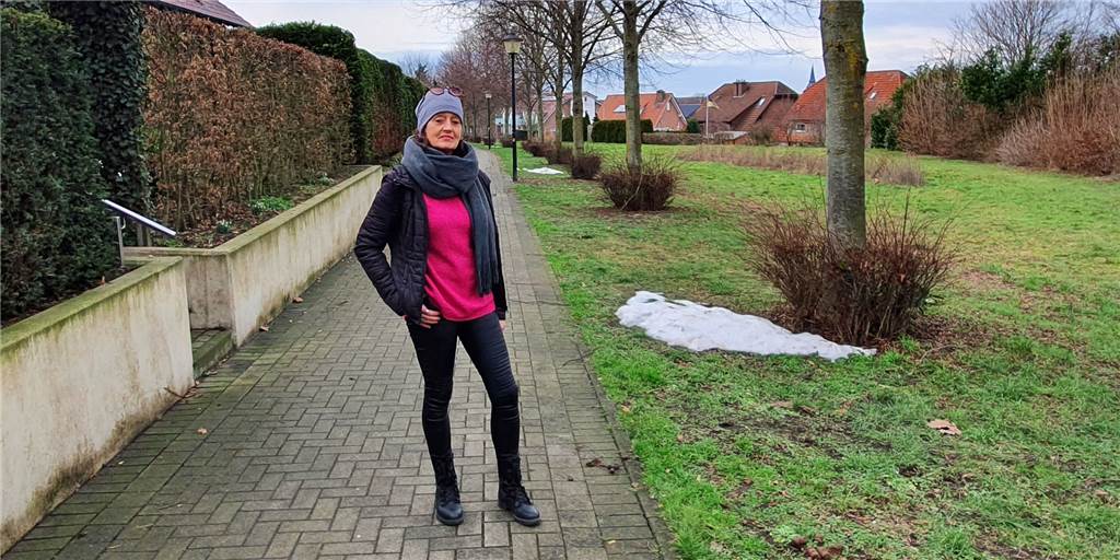 Hunderte Haufen: Schöner Fußweg verkommt zum Hundeklo Hunderte Haufen: Schöner Fußweg verkommt zum Hundeklo