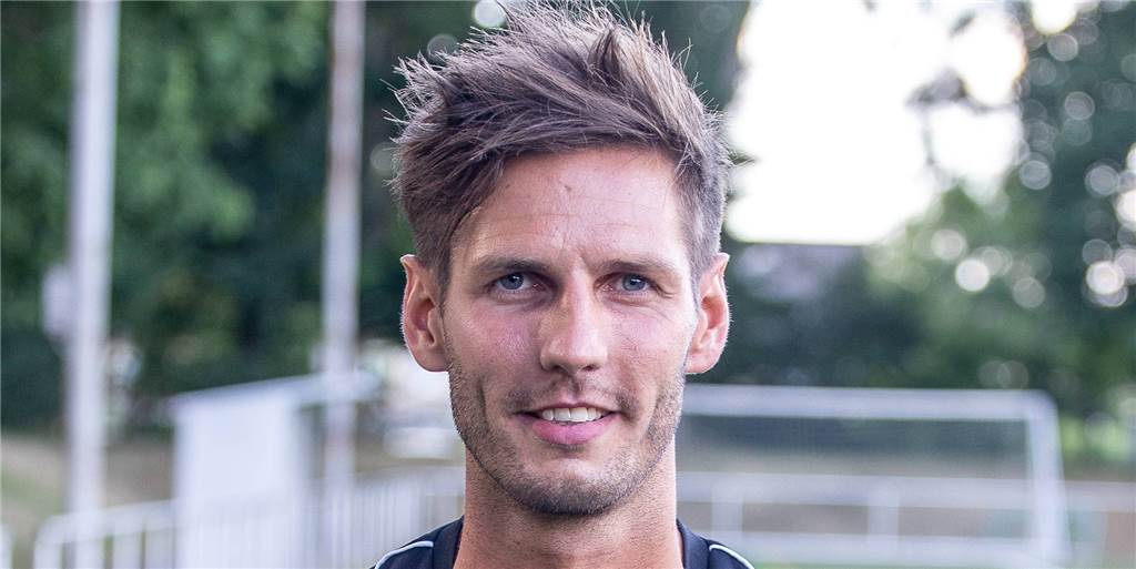 Germania-Coach Alexander Schwarz: Habe mit dem Gedanken gespielt, meinen Posten abzugeben Germania-Coach Alexander Schwarz: Habe mit dem Gedanken gespielt, meinen Posten abzugeben