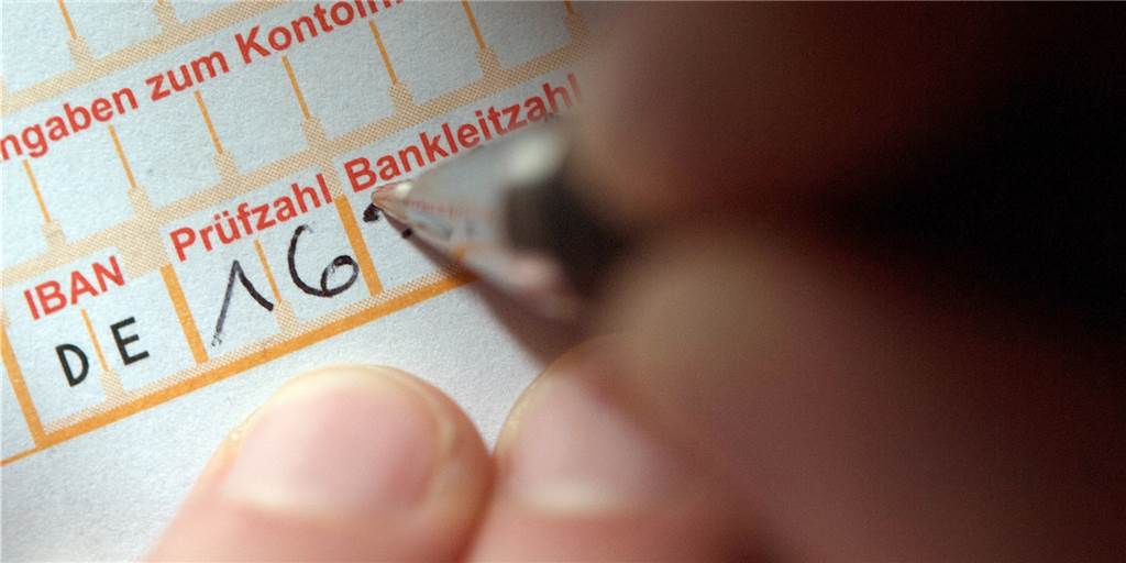 Kommentar: Volksbank hätte Betrugsabsichten erkennen können Der Volksbank Gronau-Ahaus hätte die analoge Überweisung des RV Heek-Nienborg einfach verdächtig vorkommen müssen.