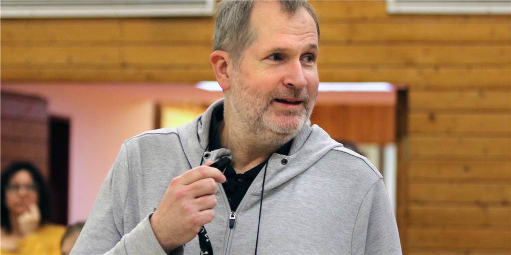 Bernd Purzner hofft, mit der Volleyball-Jugend spielen zu können und kündigt interne Aktionen an Bernd Purzner hofft, mit der Volleyball-Jugend spielen zu können und kündigt interne Aktionen an