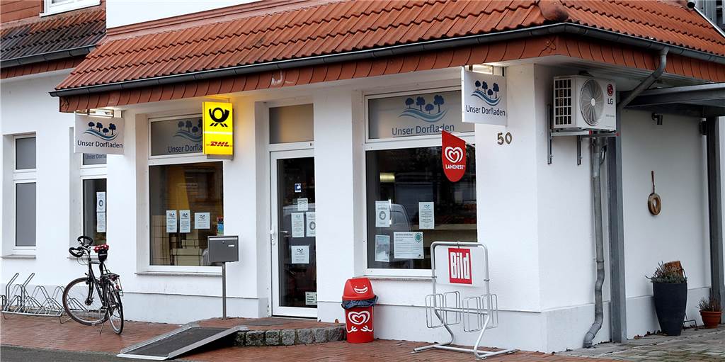 In Hullern gibt es keinen Briefkasten mehr - das sagt die Deutsche Post Hullerns Post-Filiale ist seit Anfang des Jahres im Dorfladen Hullern, Hauptstraße 50, zu Hause.