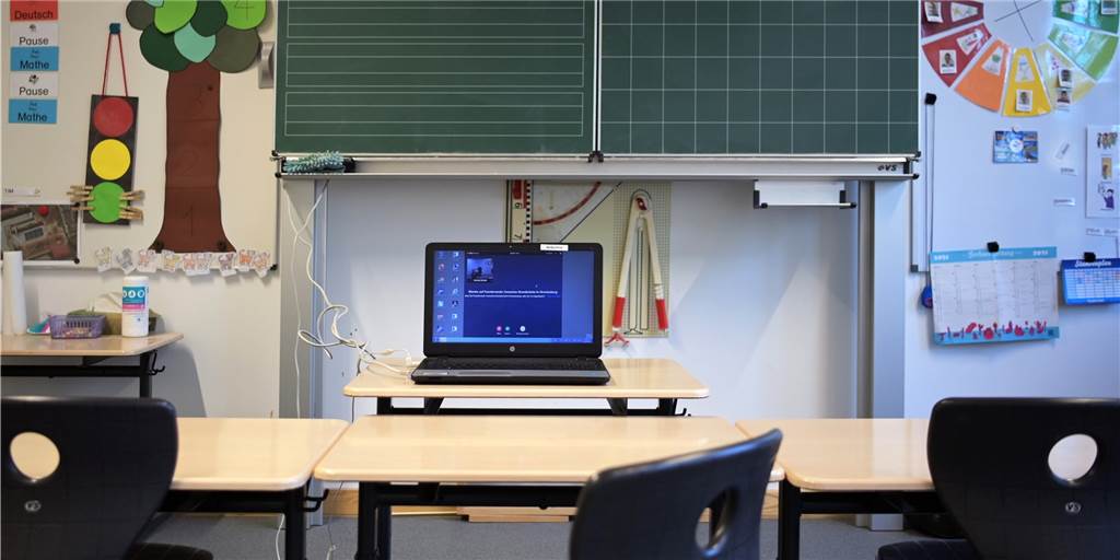 Digitaler Unterricht: Weiter Weg zum flächendeckenden WLAN an Schulen Digitaler Unterricht: Weiter Weg zum flächendeckenden WLAN an Schulen
