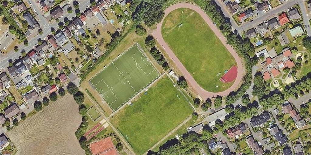 Sportanlagen dürfen öffnen: Wie reagiert die Stadt Haltern auf die Lockerungen? Auf den Halterner Sportanlagen - hier die des ETuS Haltern - war in den letzten Monaten wenig los.